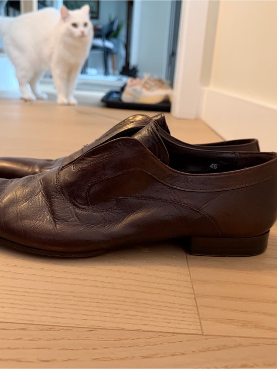 Dolce & Gabbana Dark Brown Leather Slip-On Loafers main image 4